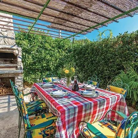 In With House Sea View Moscenicka Draga