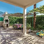Pet Friendly In Holiday home