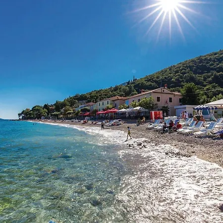 Ferienhaus In With House Sea View Mošćenička Draga